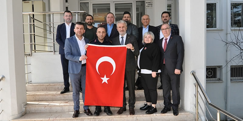 MEHMETÇİĞİMİZ BİZİM GÖZ BEBEĞİMİZDİR